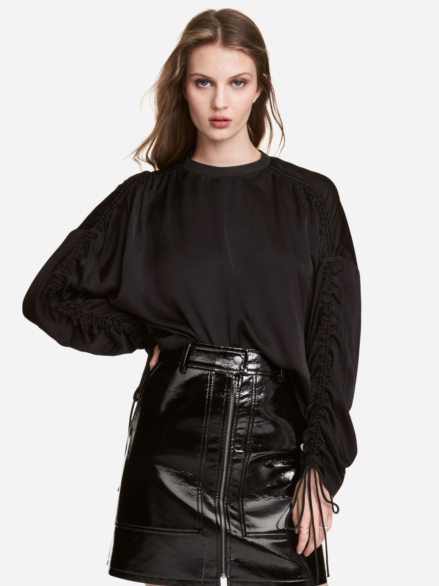 

Блузка H&M 0482814-5  Черная (СА2000001515235, Блузка H&M 0482814-5 32 Черная (СА2000001515235)