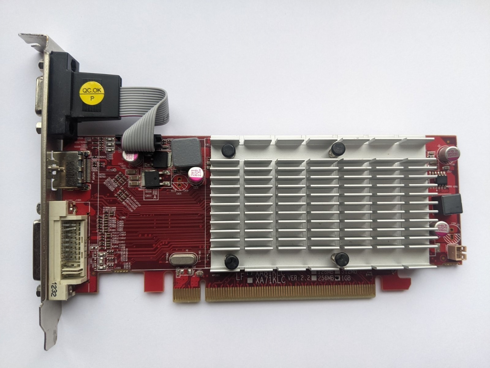 Видеокарта Power Color PCI-Ex AMD RADEON HD7350 1 GB DDR3 ( 64 Bit ...