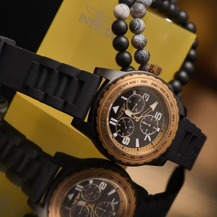 

Американские мужские часы хронограф Invicta Pro Diver 36512