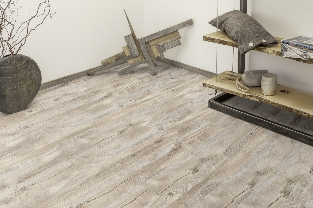 

Ламинат MasterFloor by Kaindl Standard plank Дуб BJORG 8мм/32 клас