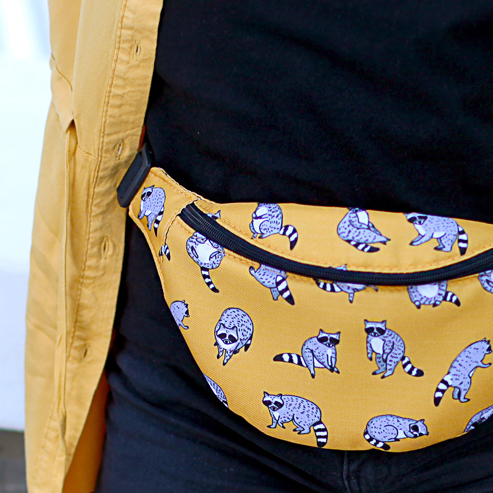 

Сумка бананка BUMBAG Енотики Presentville 27х16 см 000174078