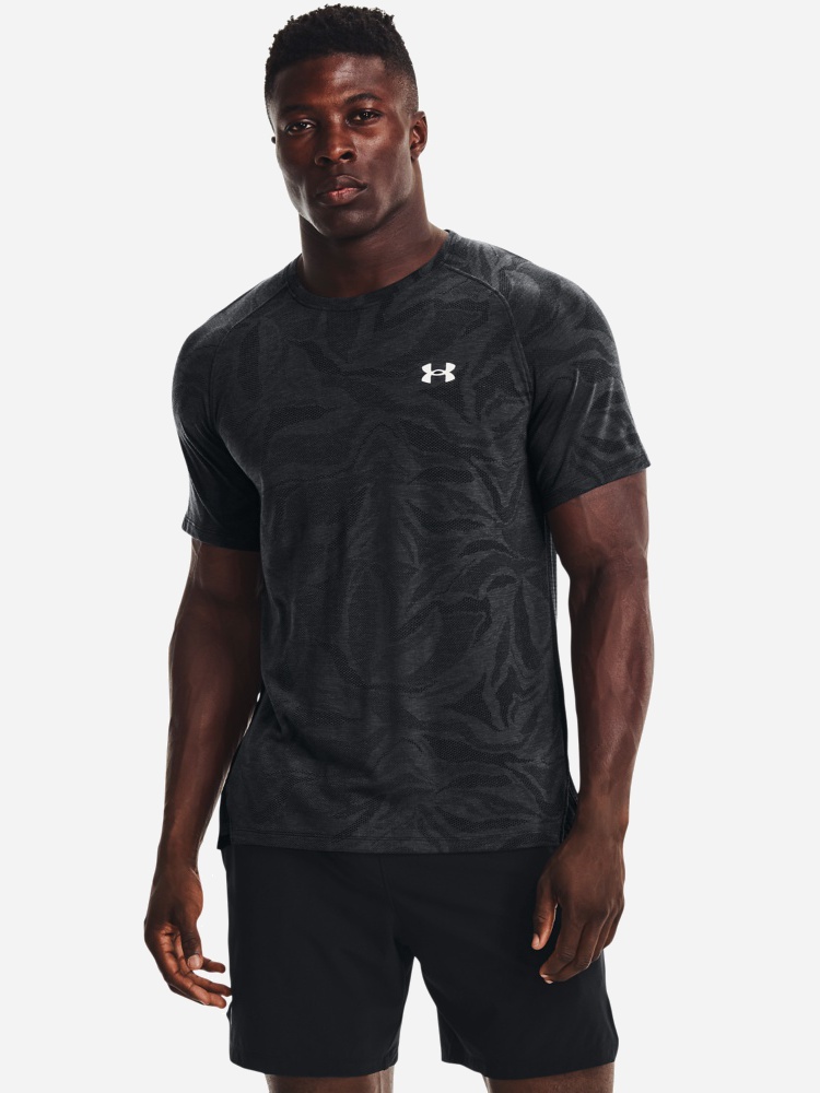 

Футболка Under Armour Ua Streaker Jacquard Tee 1369747-001  Черная, Футболка Under Armour Ua Streaker Jacquard Tee 1369747-001 M Черная