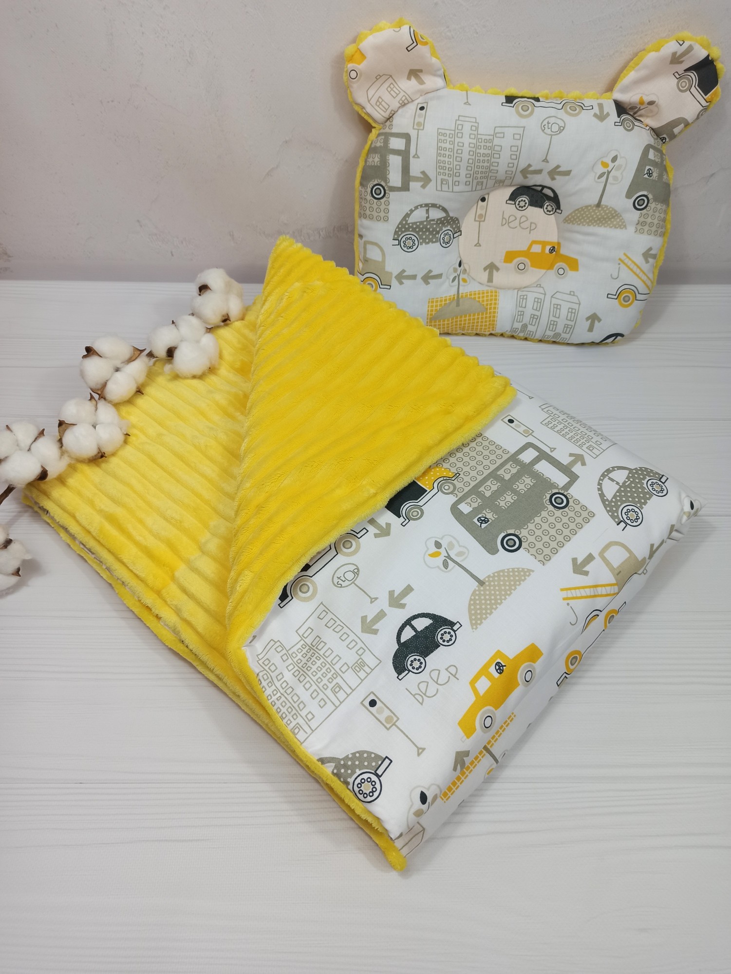 

Плед 2в1 со съёмным утеплителем + подушка a.l.babybox Машинки в городе Желтый