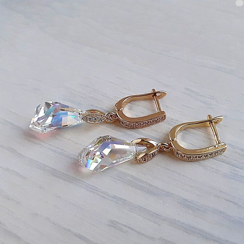 

Позолоченные серьги Hand Made с разноцветными подвесками Сваровски