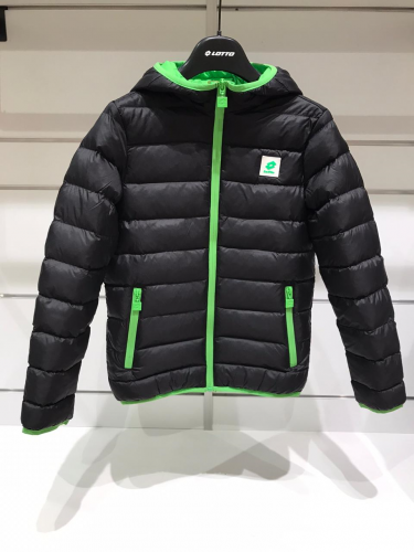 

Демисезонная куртка Lotto Lotto LTFW205Black 116 см черный