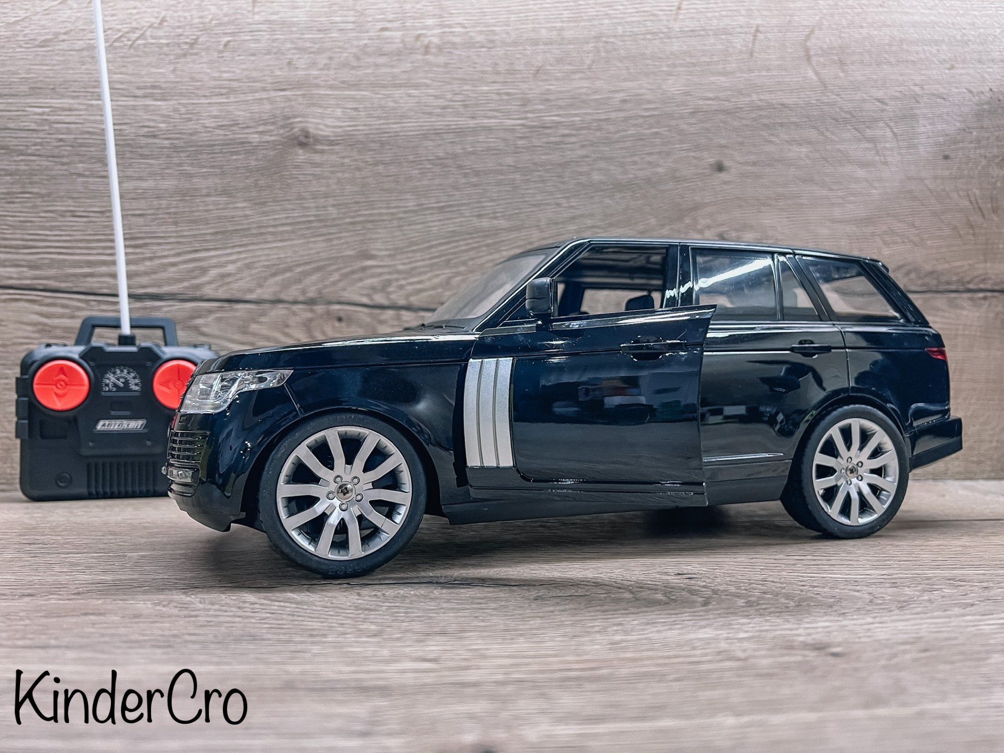 

Машинка Джип Range Rover Рендж Ровер на радиоуправлении Черный АвтоСвіт