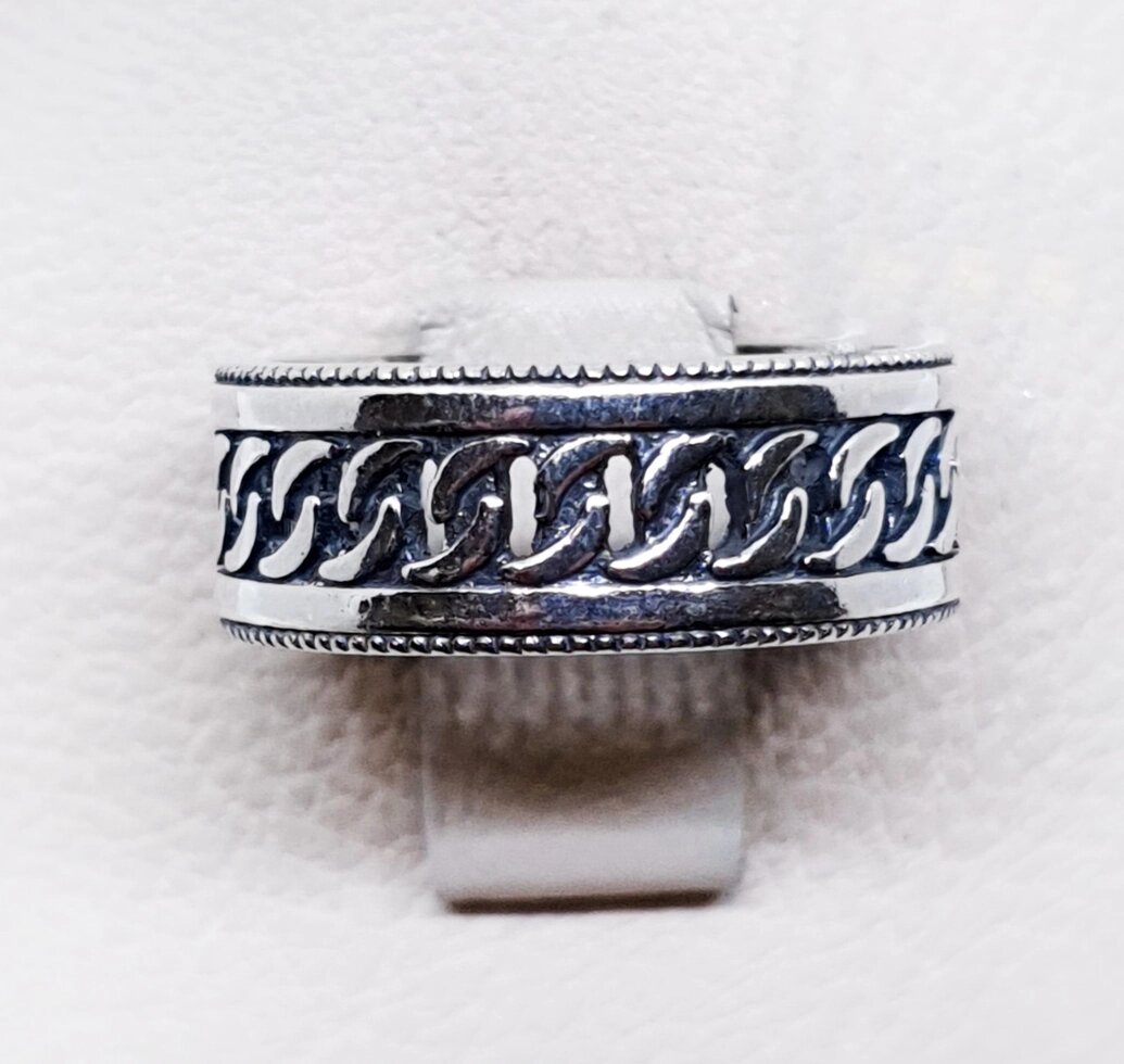 

Кольцо серебряное 21,5 4,35 г
