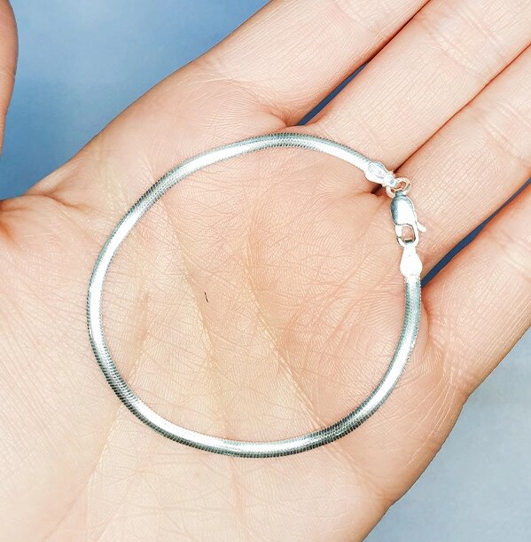 

Браслет серебряный "Снейк плоский" 17 2,68 г