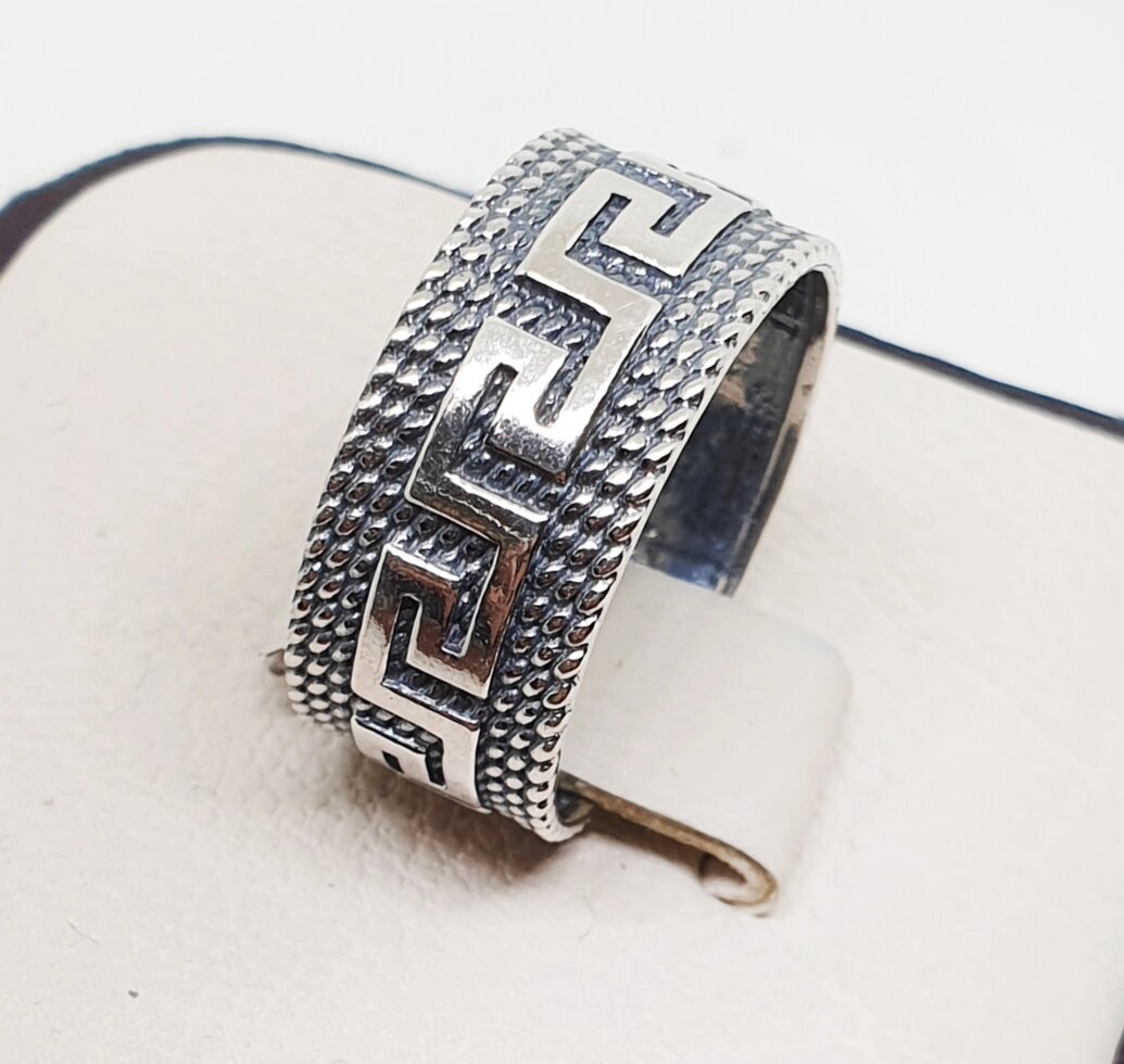 

Кольцо серебряное 21 4,85 г