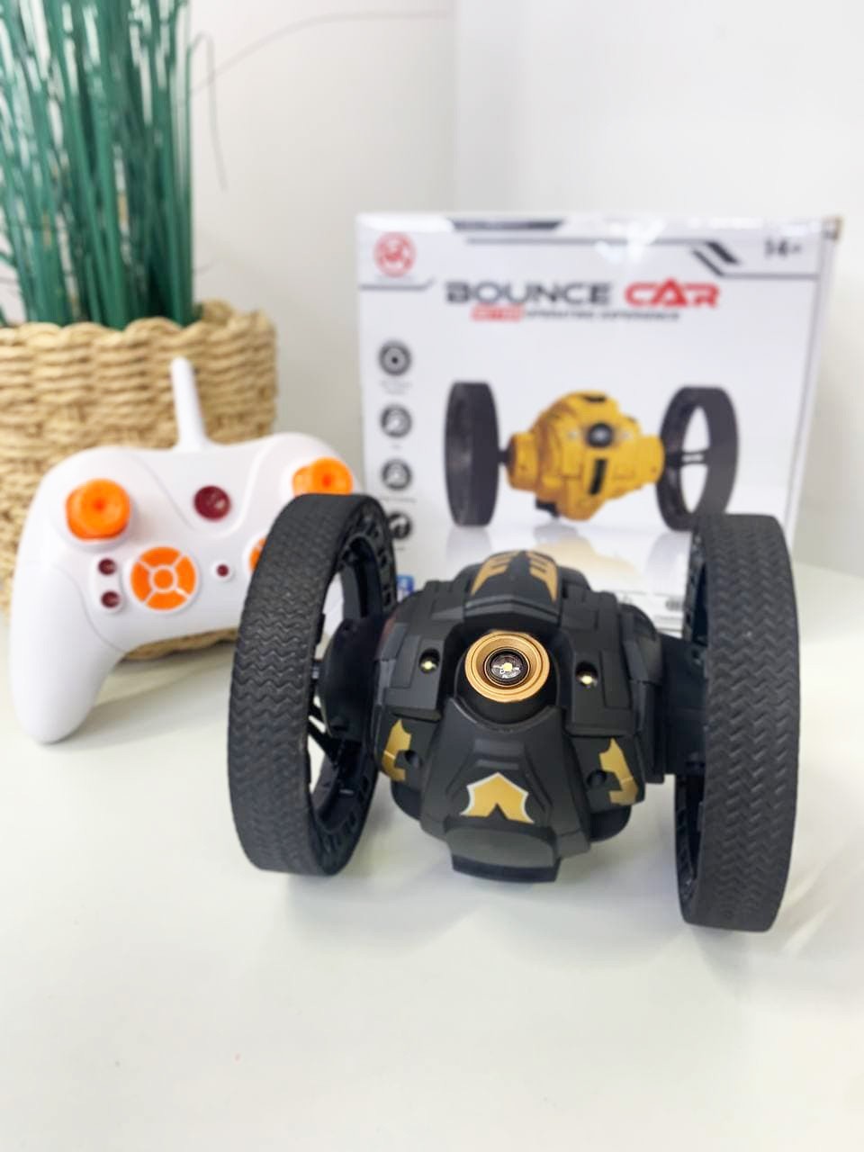 

Машинка трюковая, 2 колеса, на р/у, Робот-Дрон, вращение на 360°, высокие прыжки, Черного цвета