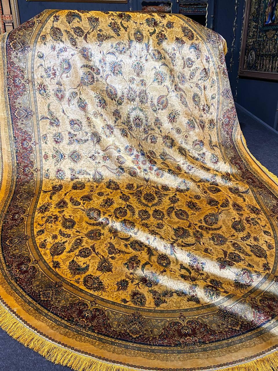 

Ковер Faravahar Silk 150х230 см Золотистый с вишневым (S-0997)