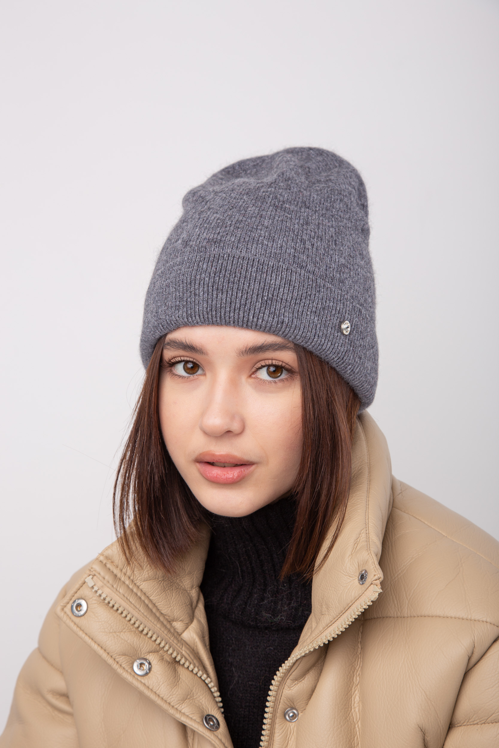 

Шапка FAMO SHP-8483 Кварц  (SHP-8483, Шапка FAMO SHP-8483 Кварц One size (SHP-8483)