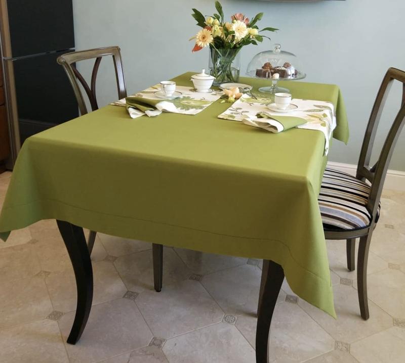 

Скатерть с тефлоновым покрытием MacroHorizon Оливковый 27, 140*140 см