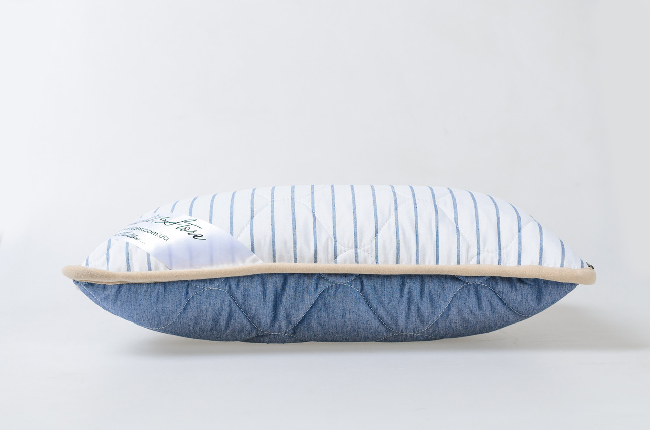 

Подушка із вовни мериносів синя у смужку розмір 50х70