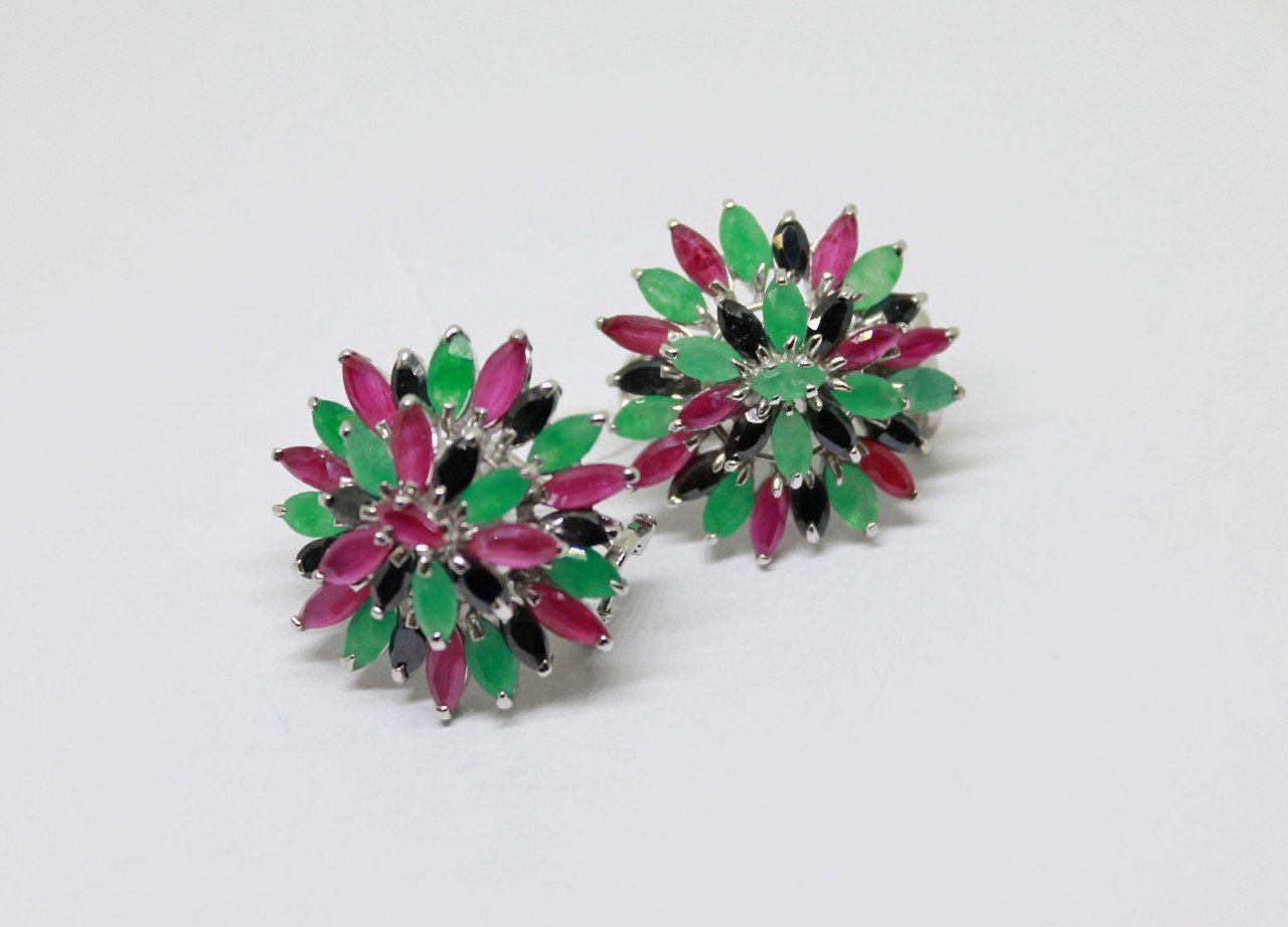 

Сережки серебряные с изумрудом, сапфиром, рубином 10,32 г