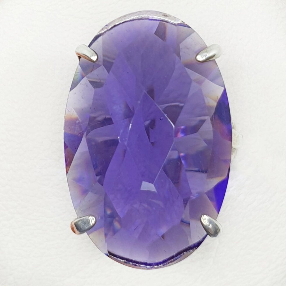 

Кольцо серебряное с аметистом 19 5,63 г