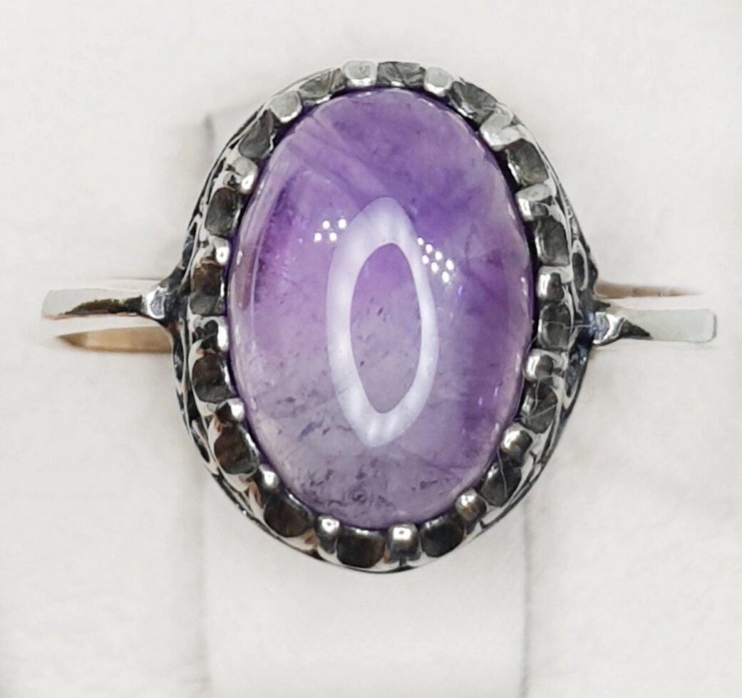 

Кольцо серебряное с аметистом 18 2,86 г