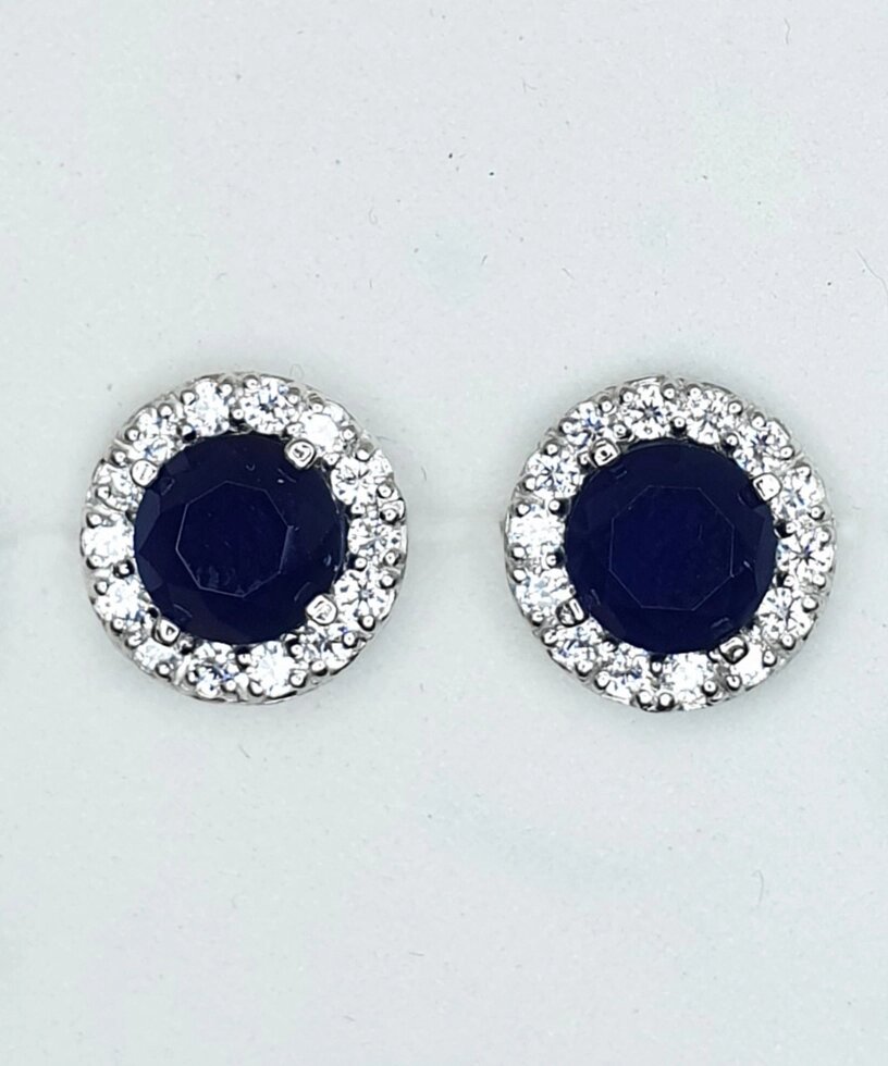 

Сережки-пусеты серебряные с кубическим цирконием 1,40 г