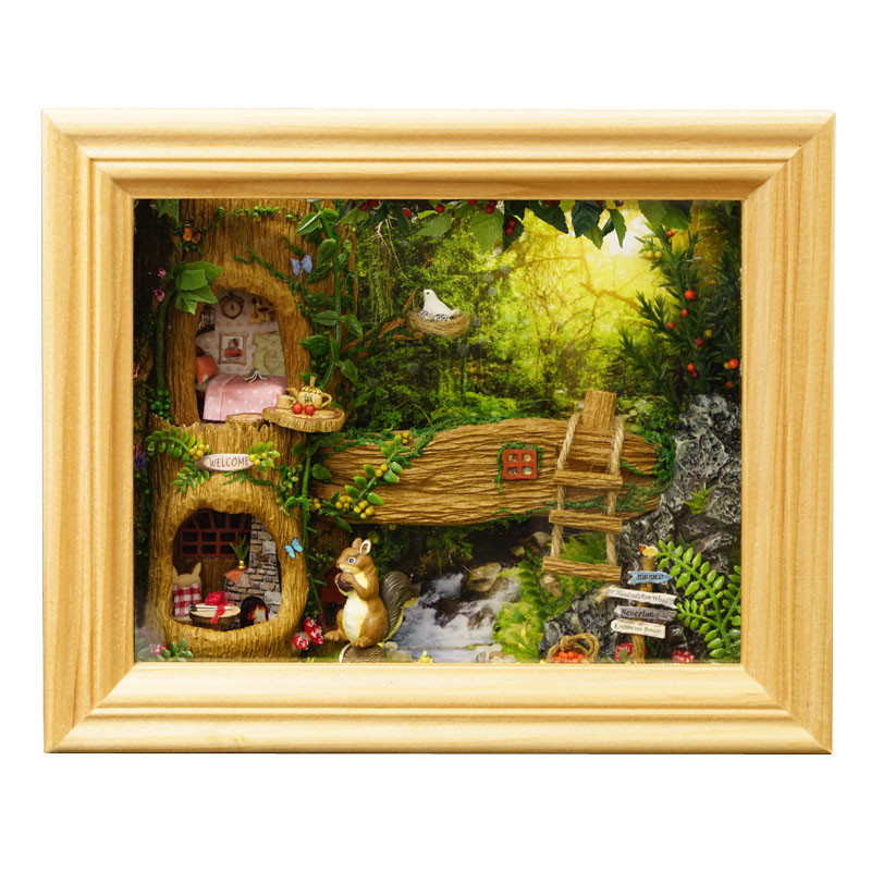 

Конструктор кукольный дом DIY Cute Room 6006 Squirrel House деревянный в рамке (K/OPT2_7765-28613)