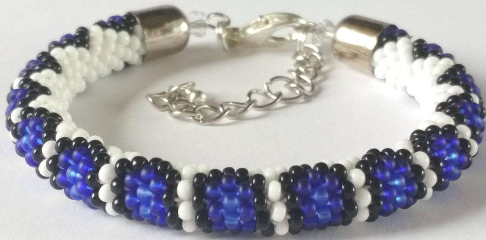 

Бисерный браслет Namisto Намысто жгут Синяя змея (1034)