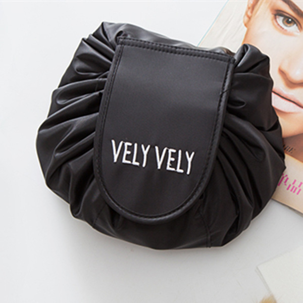 

Косметичка мешок Vely Vely Черная