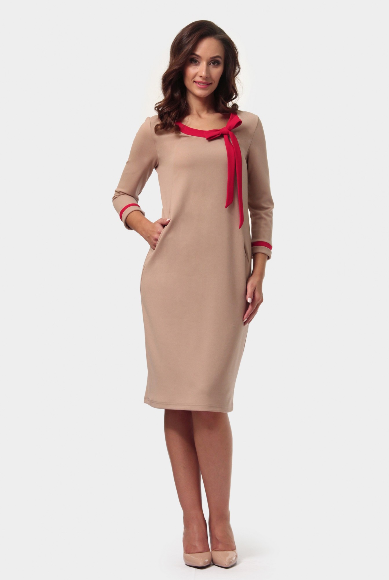 

Женские платье Alika Kruss, Тау песок + красный 5XL