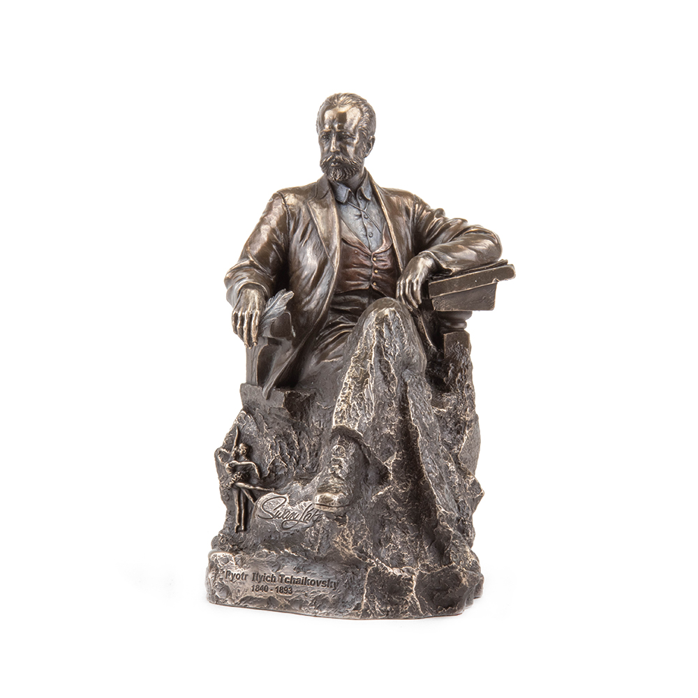 

Статуэтка Veronese "Петр Ильич Чайковский" (22 см) 75643V4