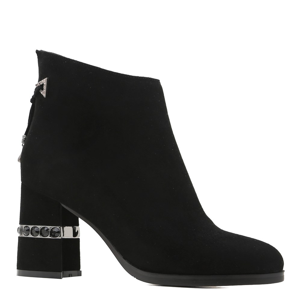 

Ботинки осенние на каблуке Prego 18799 цвет черный размер 39 (R5 БОШ/19/936-55/01/Z)