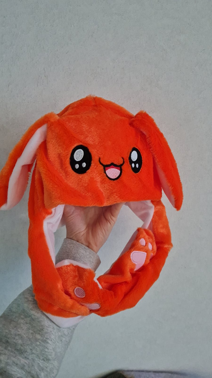 

Светящаяся шапка BIT Pikachu toys soft toys with led M с двигающими ушками шапка с Led подсветкой оранж размер М оранж