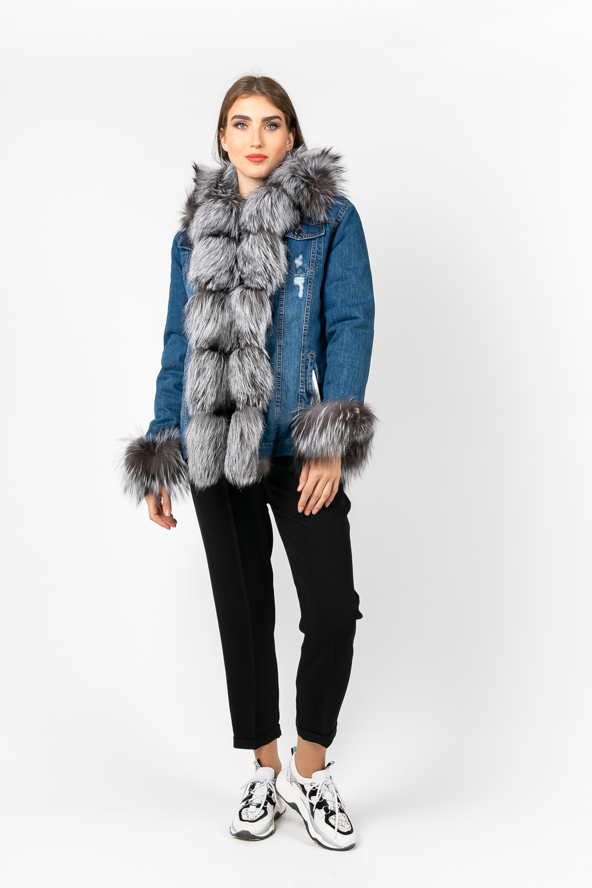 

Короткая парка PARKA+ 01138 с натуральным мехом чернобурки Синій, Короткая парка PARKA+ 01138 с натуральным мехом чернобурки Синій M