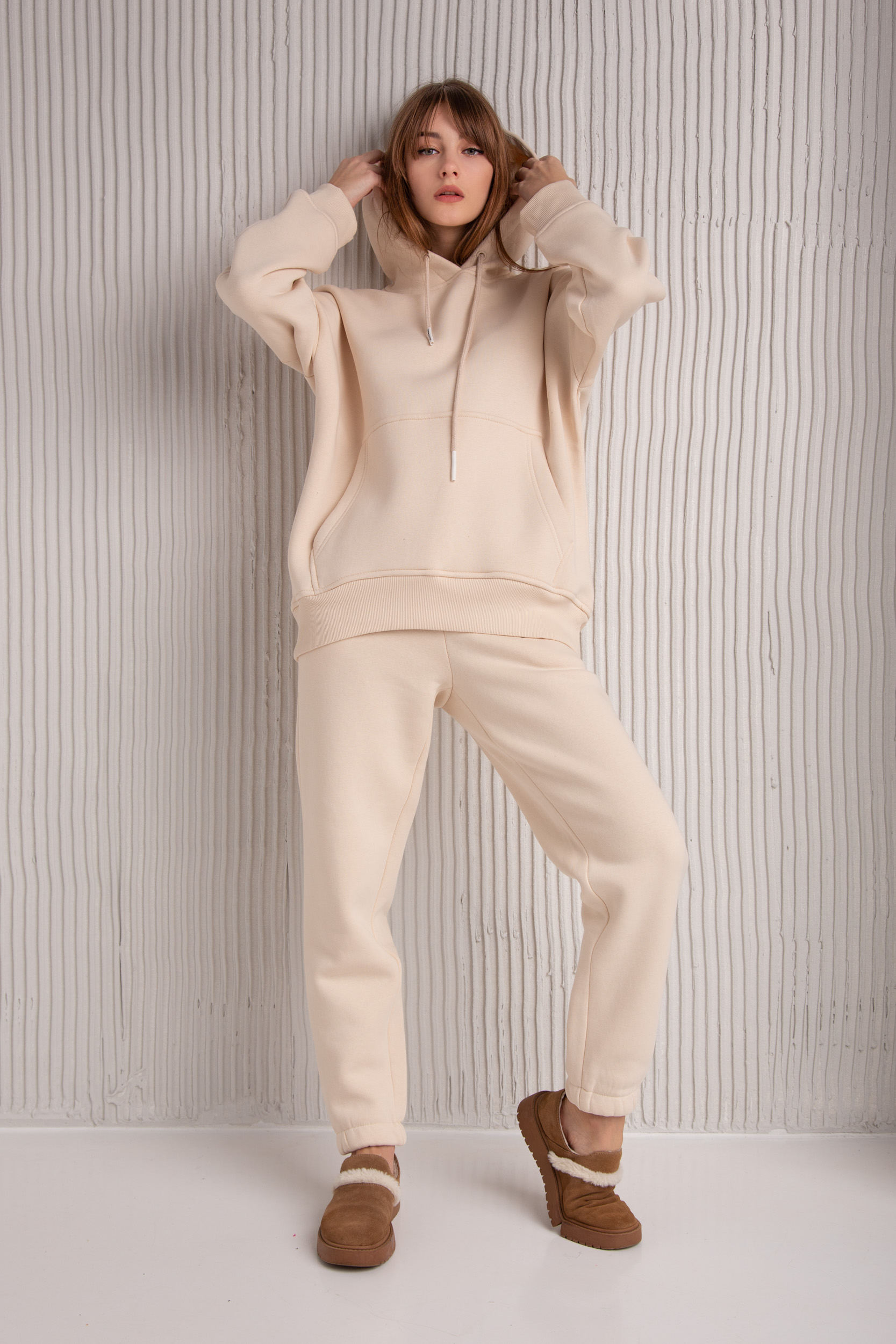 

Костюм Favorite Style KT-F680 Кремовый   (KT-F680, Костюм Favorite Style KT-F680 Кремовый M M (KT-F680)
