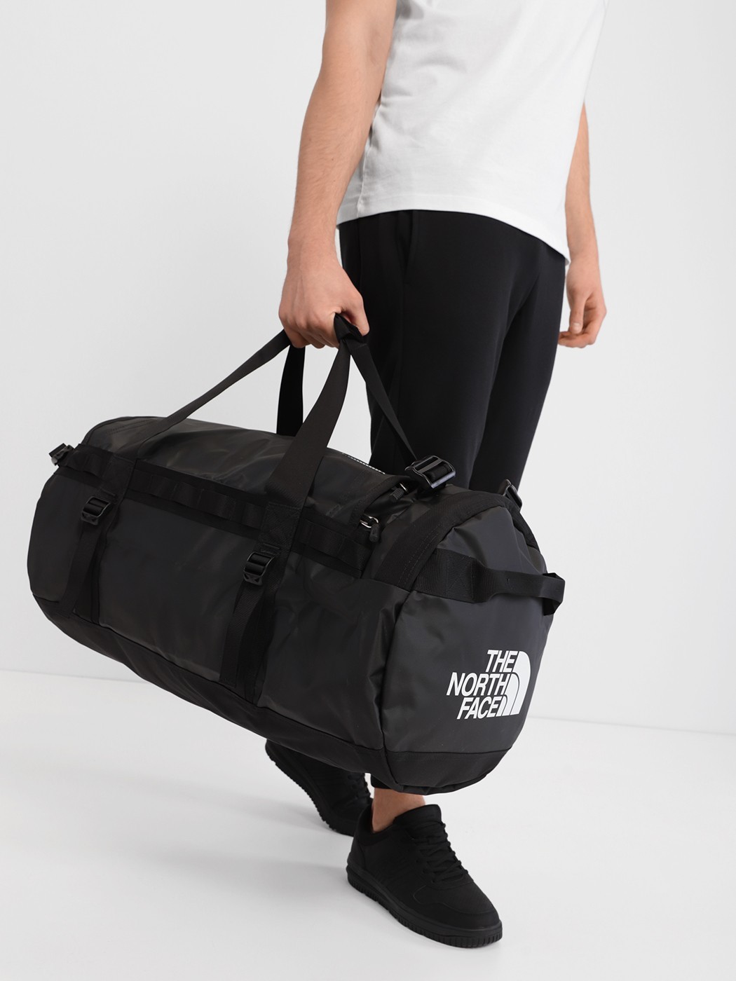 

Дорожная сумка The North Face Base Camp Duffel M Черный NF0A52SAKY41