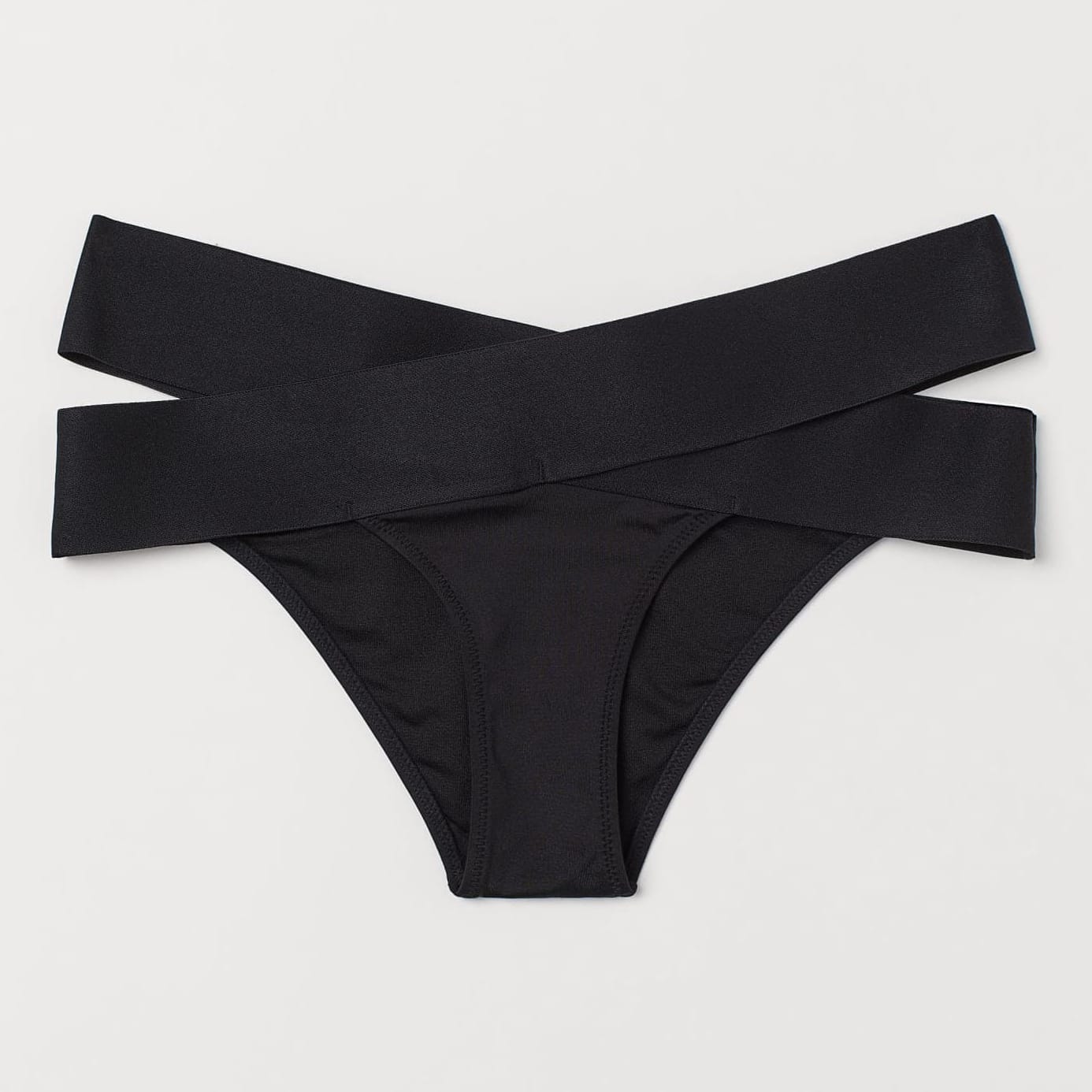 

Нижняя часть купальника H&M 412-7582620  Черная, Нижняя часть купальника H&M 412-7582620 40 Черная
