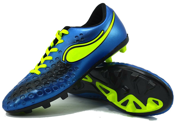 

Детские футбольные бутсы 36 синие Walked Sport 581-05