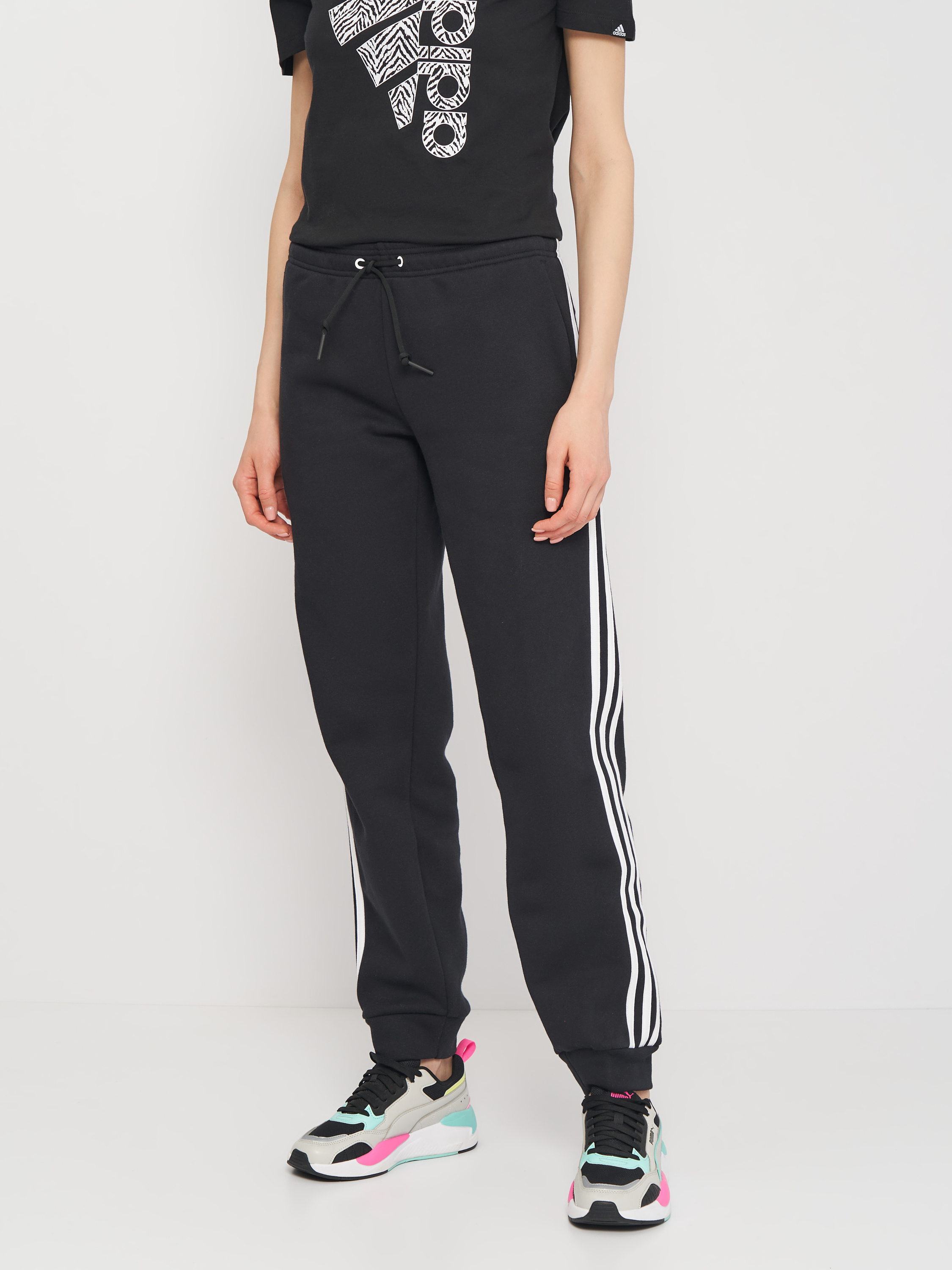 

Спортивные штаны Adidas W Brand G Pnt H62374  Black, Спортивные штаны Adidas W Brand G Pnt H62374 XS Black