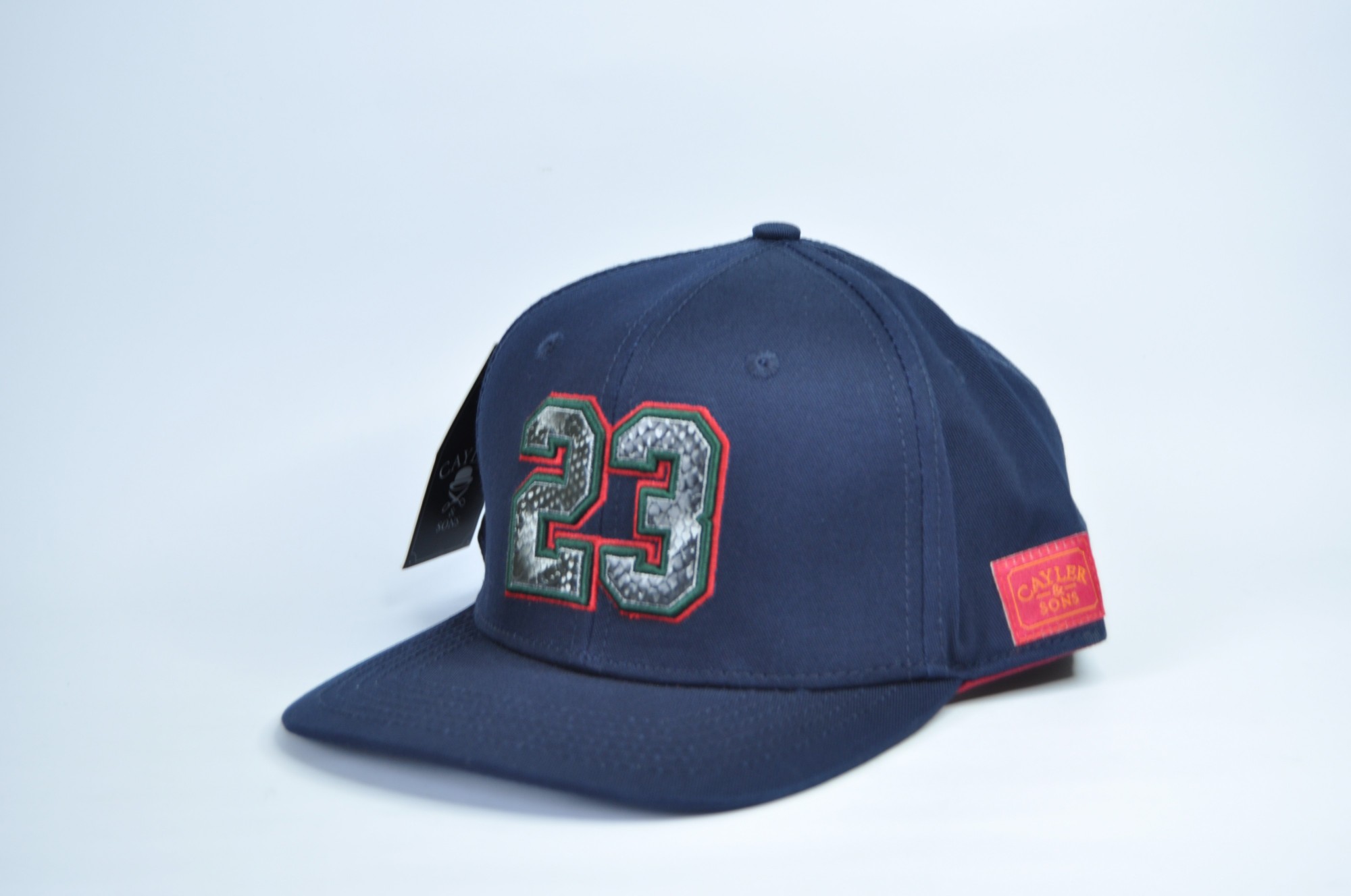 

Чоловіча бейсболка snapback SM104
