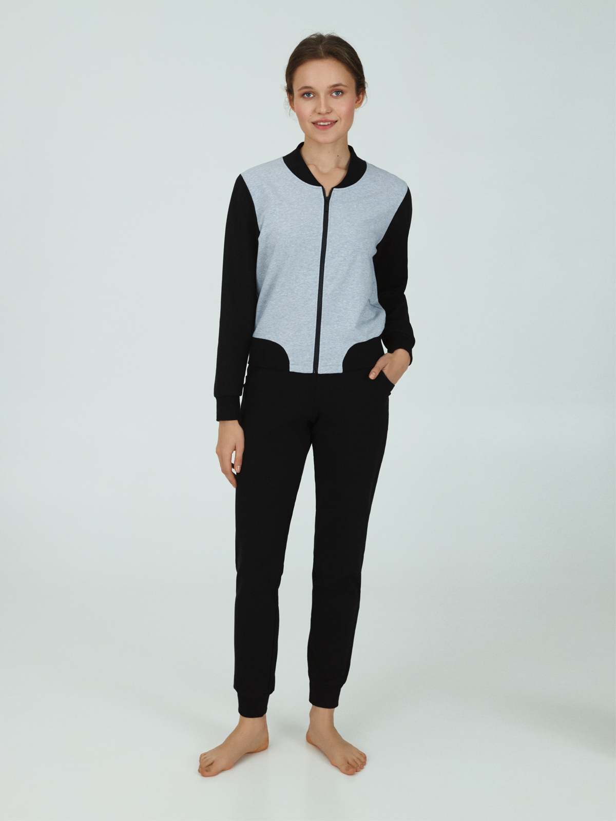 

Жіночий бавовняний костюм Ellen Group сірого кольору  LPD 1382/01/01, Жіночий бавовняний костюм Ellen Group сірого кольору S LPD 1382/01/01