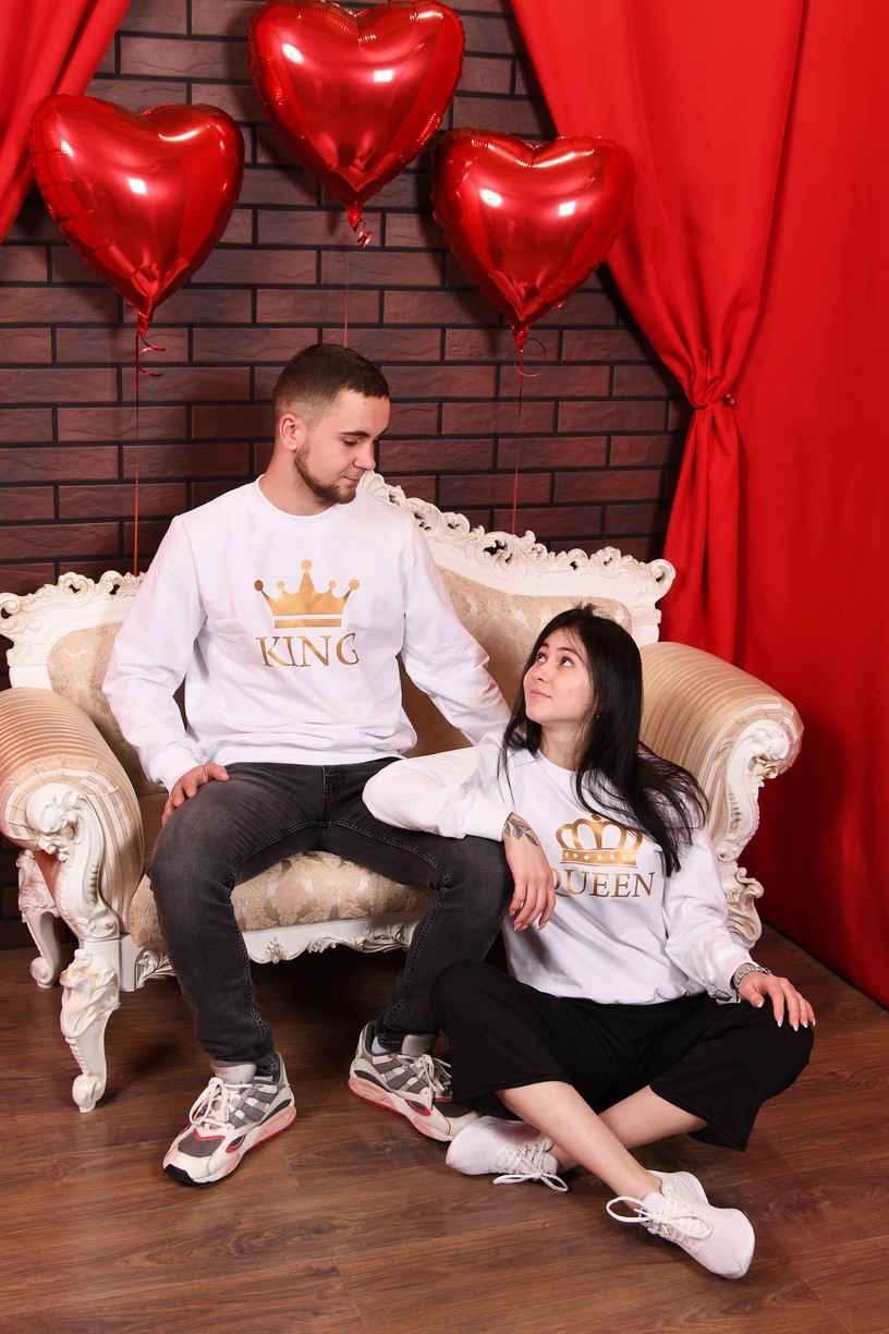 

Свитшот мужской белый с принтом King в размере, Свитшот мужской белый с принтом King в размере XL