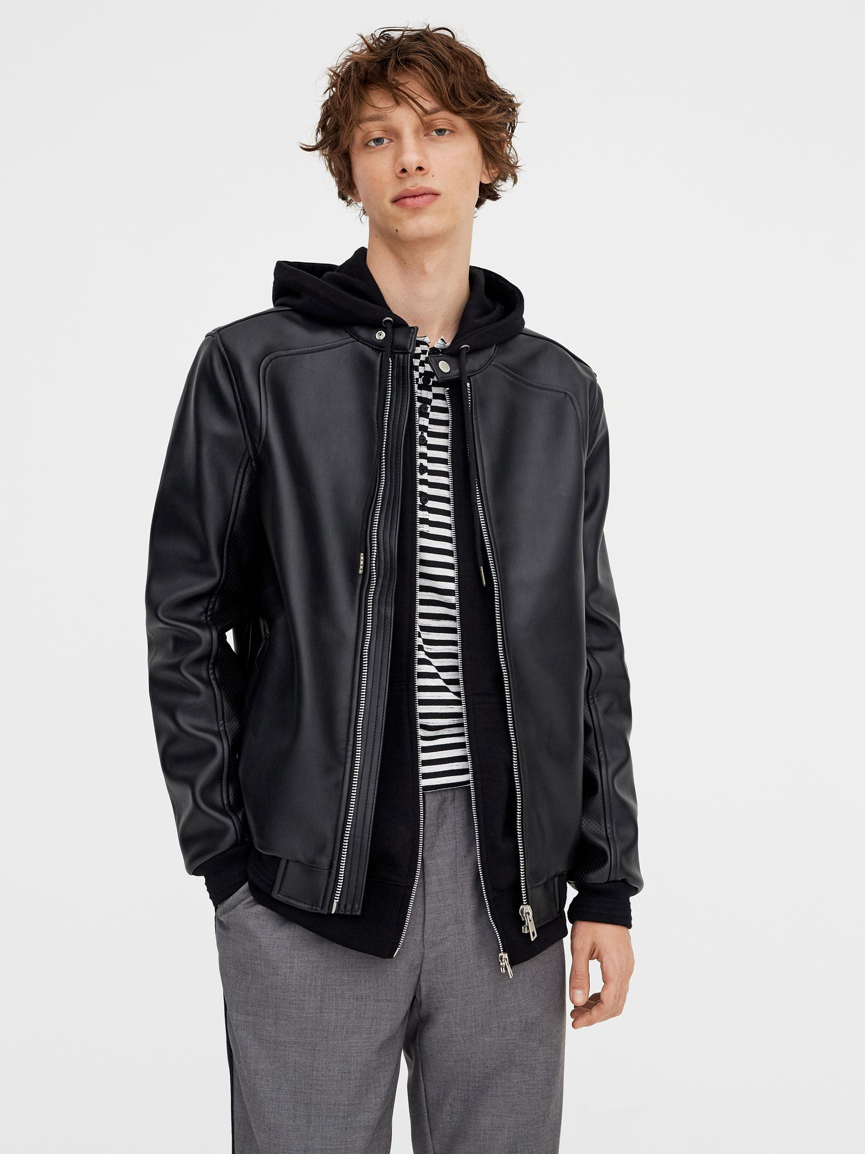 

Куртка из искусственная кожи Pull & Bear XAZ304337CQQR  Черная, Куртка из искусственная кожи Pull & Bear XAZ304337CQQR L Черная