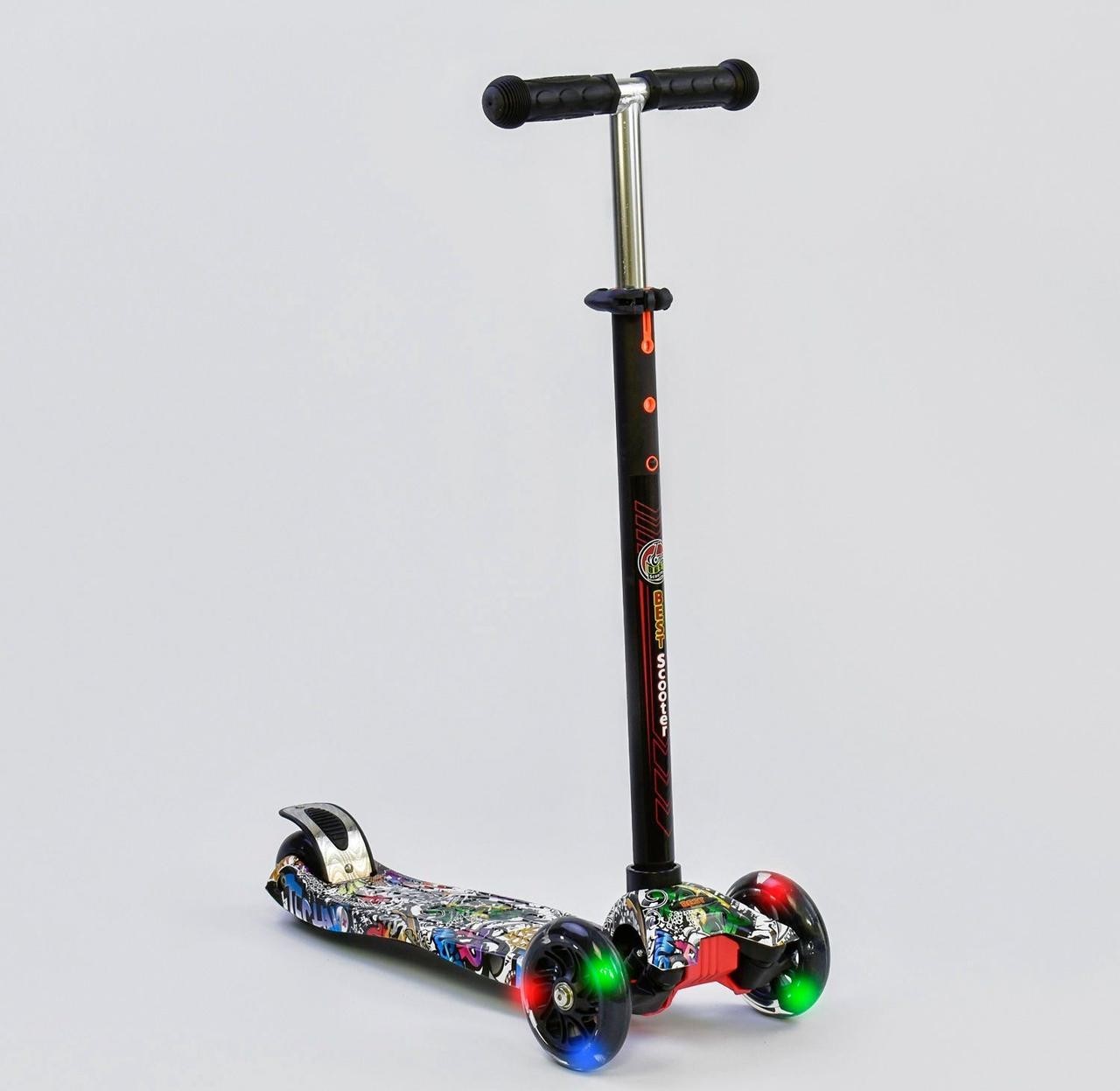 

Трехколесный Самокат 779-1386 MAXI Best Scooter пластмассовый, 4 колеса PU, Свет