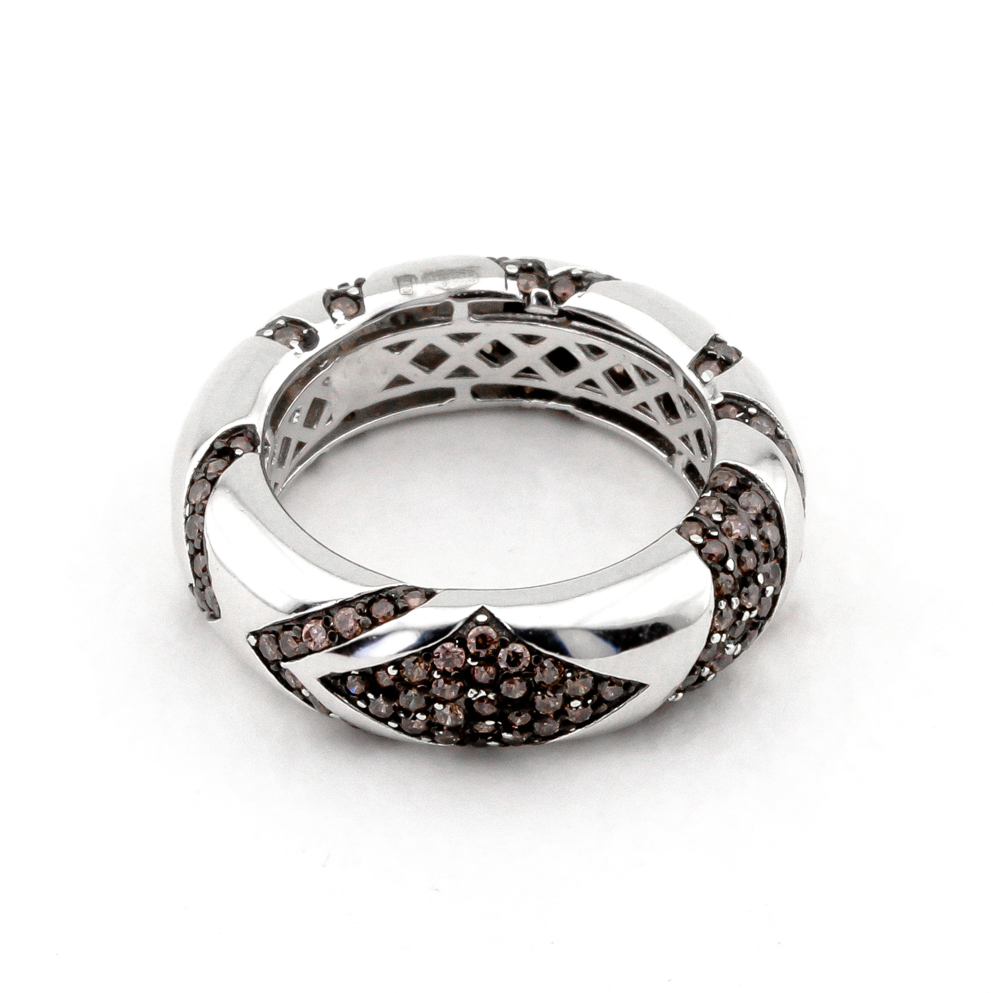 

Серебряное кольцо с коричневыми фианитами K11855 Диамант, 17 размер