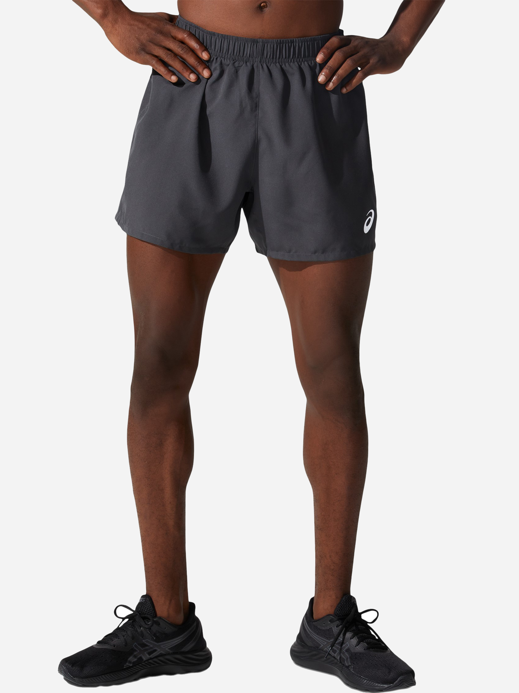 

Спортивные шорты ASICS CORE 5IN SHORT 2011C336-020 XXL Серые