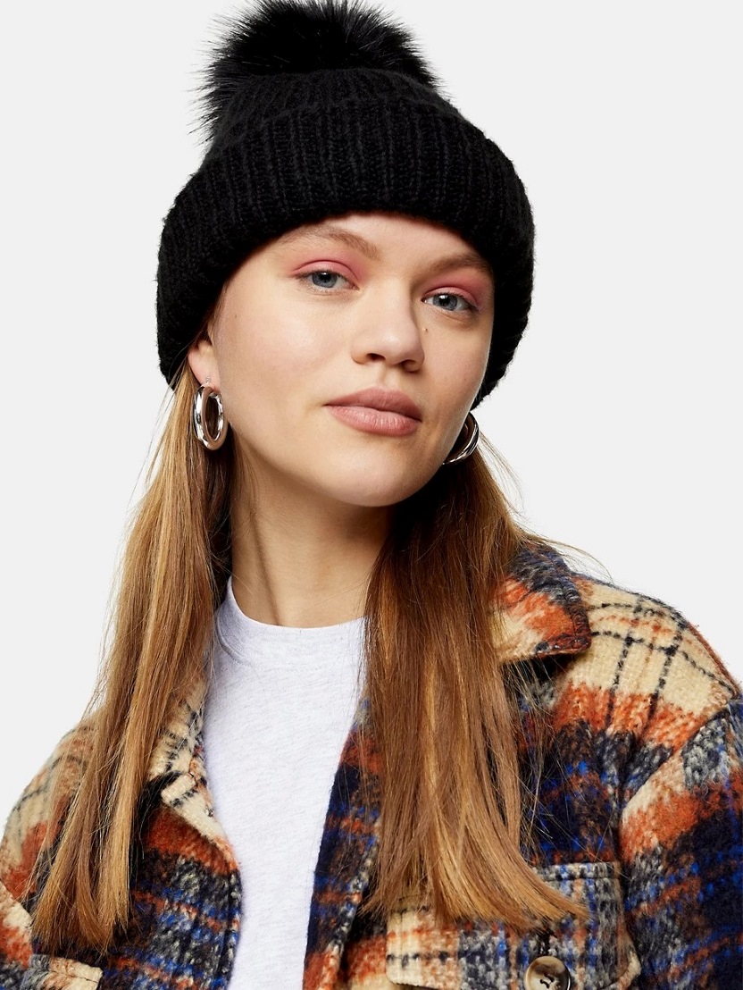 

Шапка TOPSHOP 19E08TBLK  Черный, Шапка TOPSHOP 19E08TBLK One size Черный