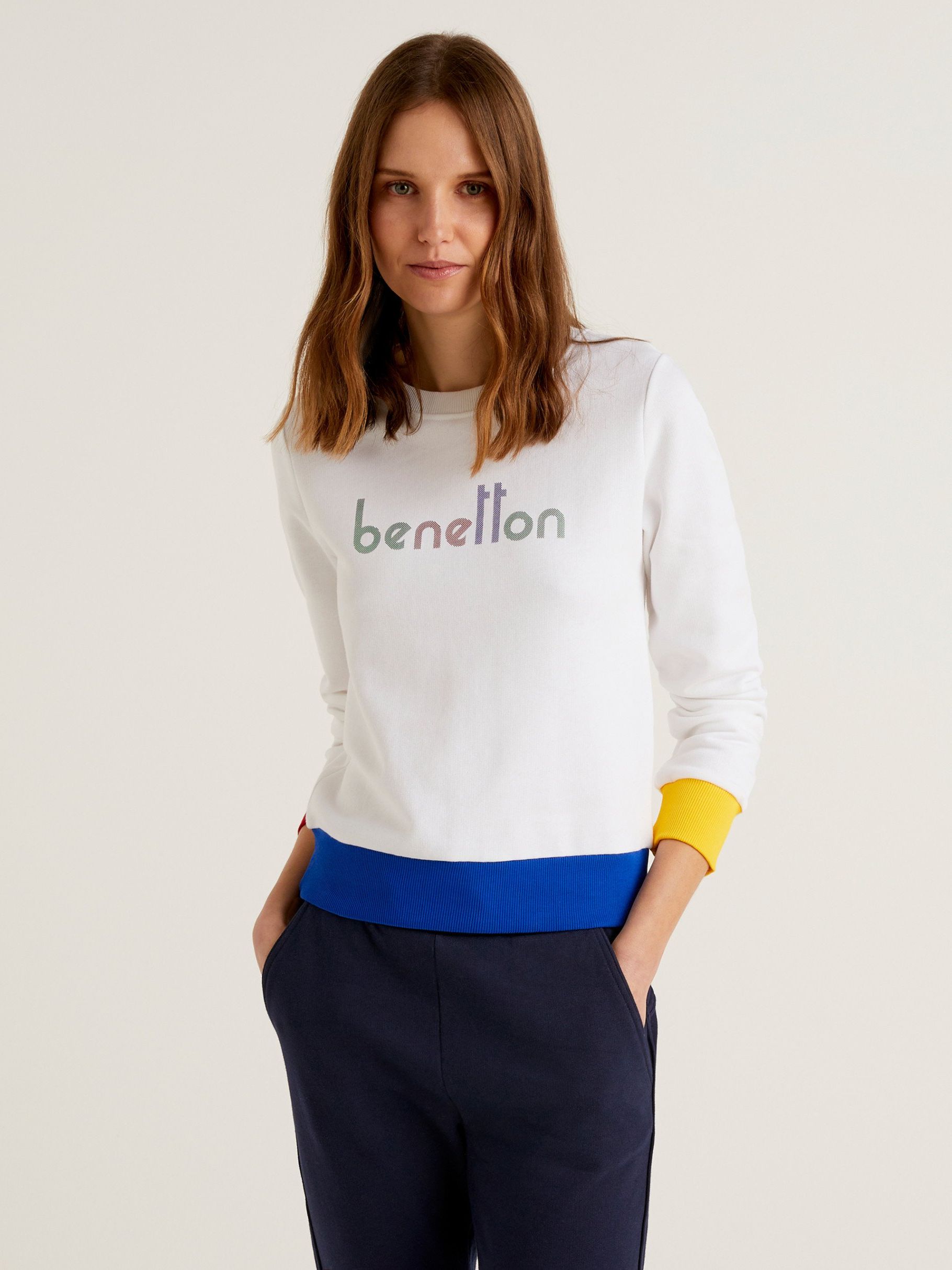 

Свитшот United Colors of Benetton 3J68D100Y-901, Свитшот United Colors of Benetton 3J68D100Y-901 XS