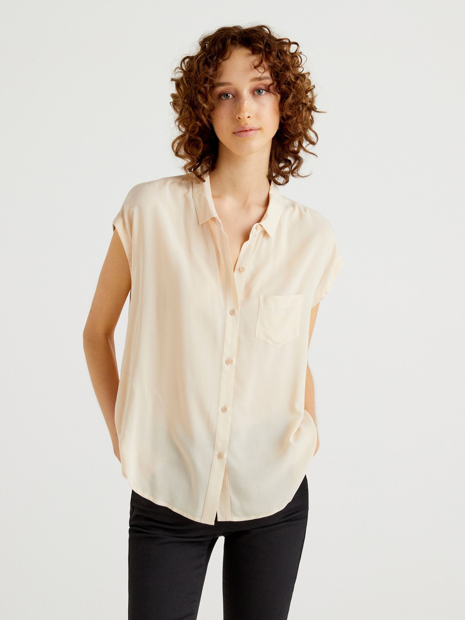 

Блузка United Colors of Benetton 5SF05QCM5-1K9, Блузка United Colors of Benetton 5SF05QCM5-1K9 L