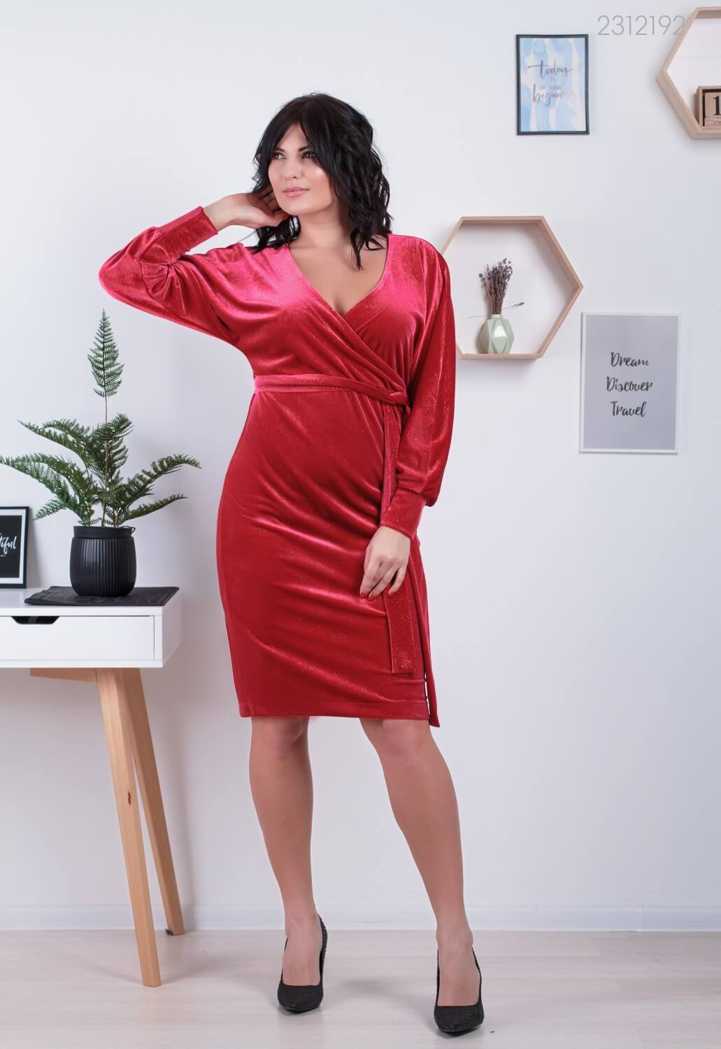 

Платье PEONY Эм 50 алый