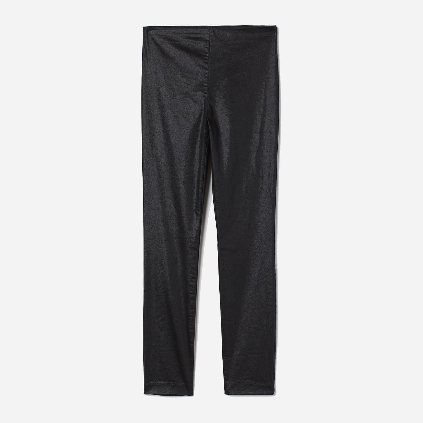 

Брюки H&M 0796210_блестящий  Черные, Брюки H&M 0796210_блестящий 44 Черные