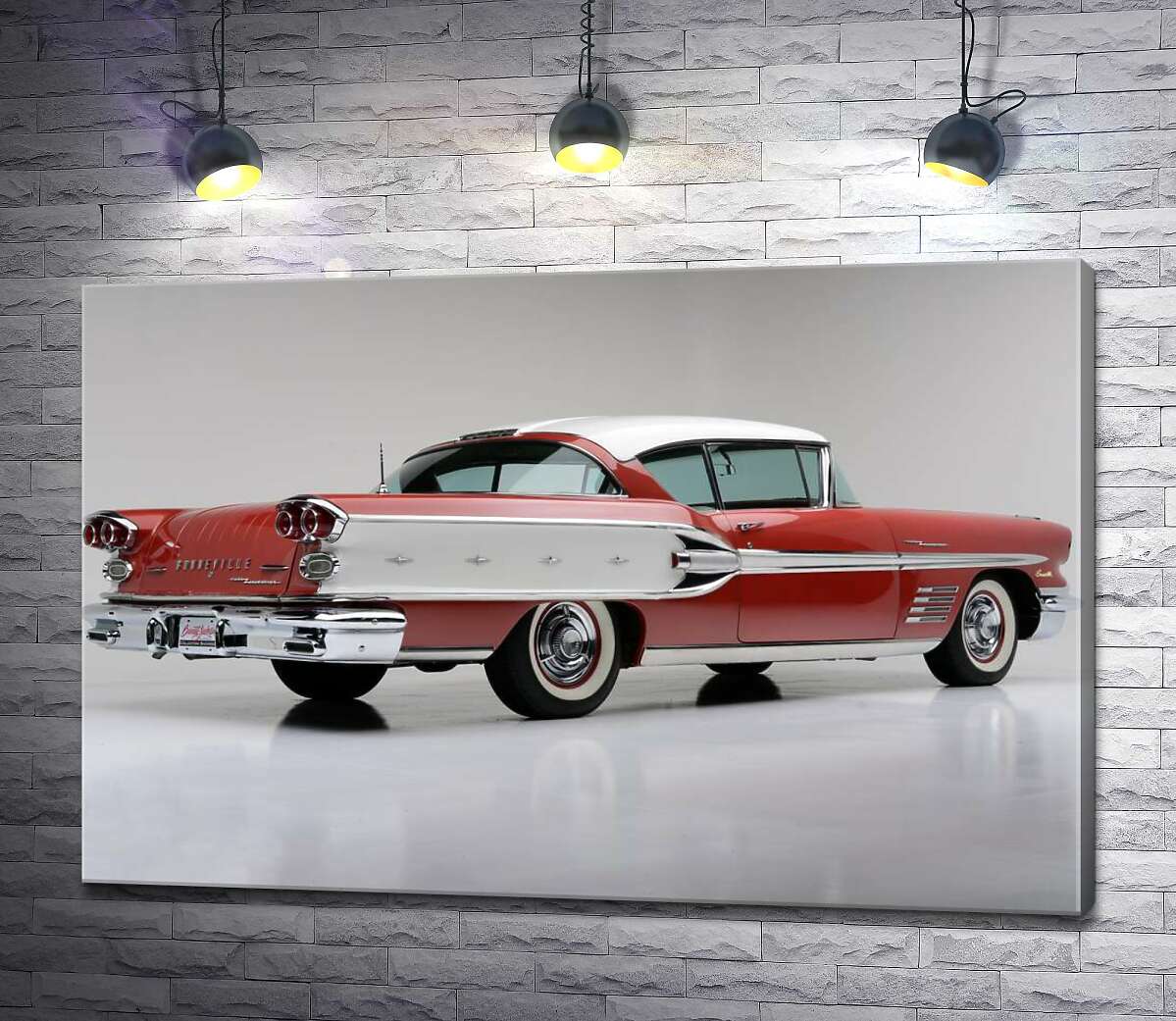 

Картина ArtPoster Вишнево-белый автомобиль Pontiac Bonneville 1958 года 130x87 см Модуль №1