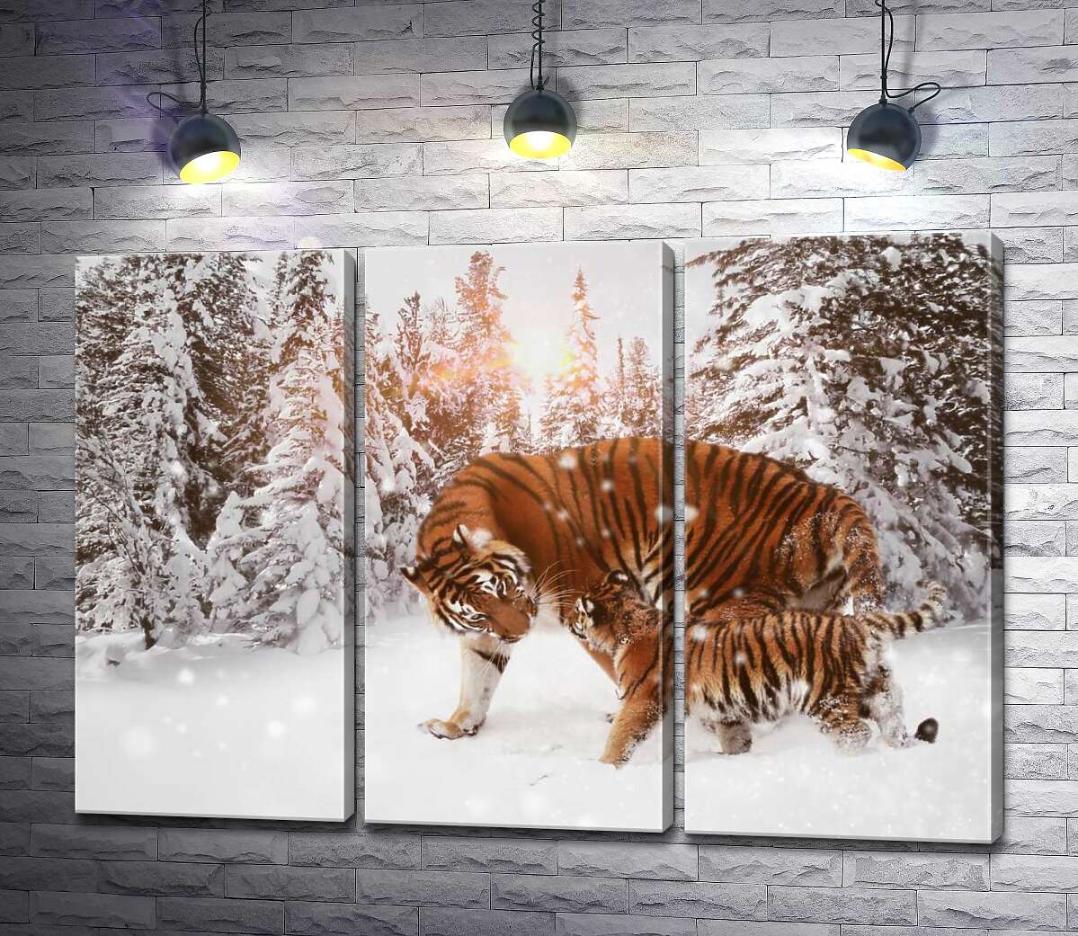 

Модульная картина ArtPoster Амурские тигры: мать с детенышем прогуливаются по заснеженному лесу 132x92 см Модуль №11