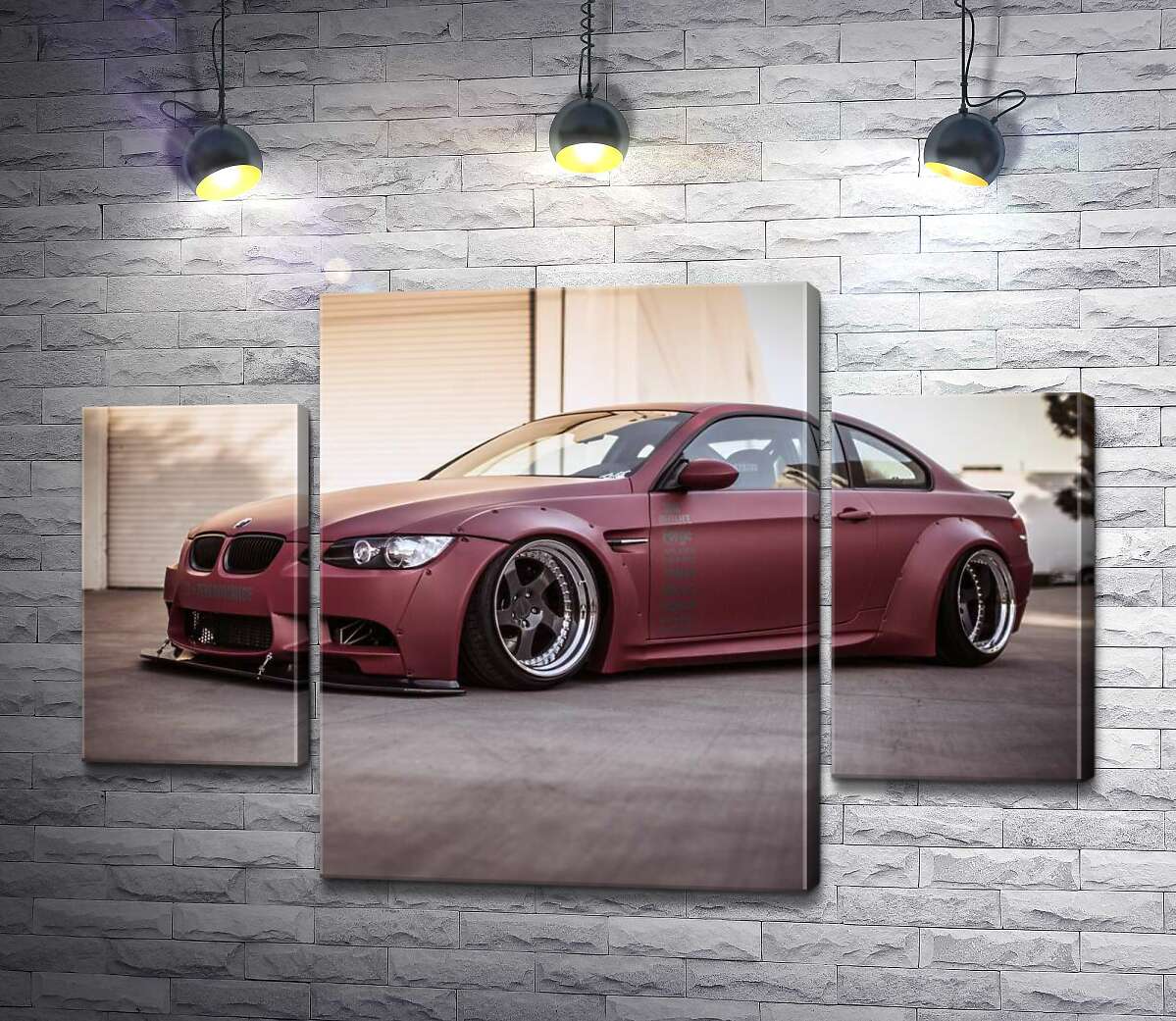 

Модульная картина ArtPoster Багровый автомобиль BMW M5 F10 80x54 см Модуль №7
